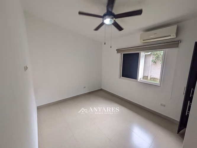 Moderna Casa en Condominio Km 11 Carretera Masaya - Imagen 12