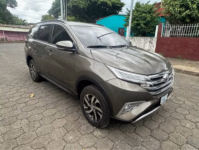 Toyota Rush Mecanica  //  2025 - Imagen 6