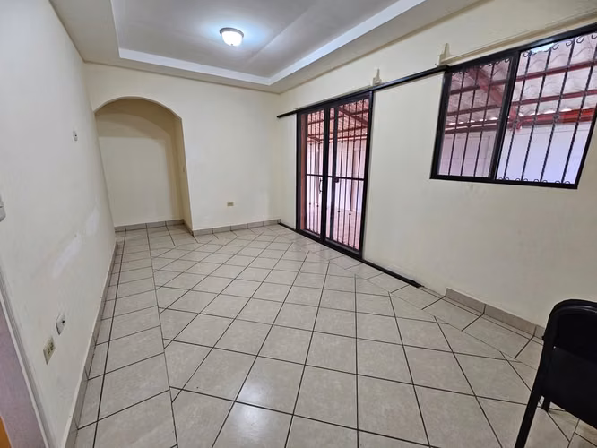 Casa en Venta en Villas Valeska 1 | Km 13 Carretera Masaya | US$75,000 - Imagen 13