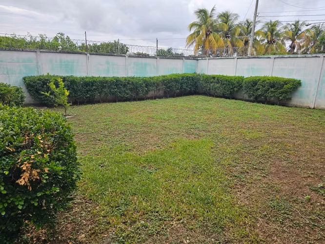 Casa en Venta en Villas Valeska 1 | Km 13 Carretera Masaya | US$75,000 - Imagen 8