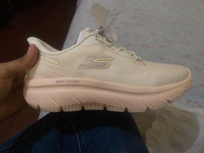 Zapatos deportivos originales