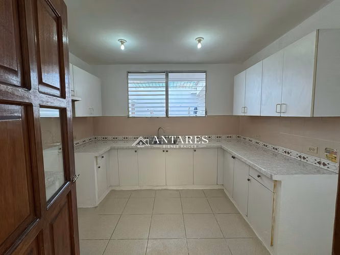 Casa ideal para empresas - Imagen 6