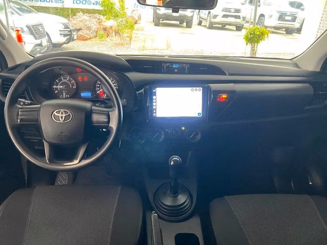 TOYOTA HILUX AÑO 2026 - Imagen 6