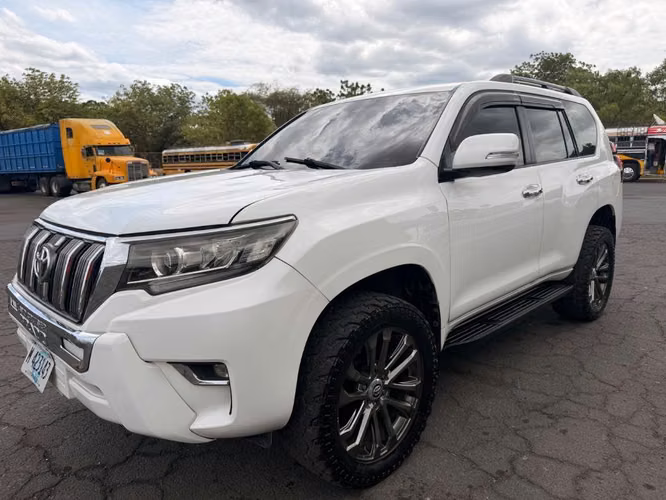 Vendo cambio Toyota Prado TXL año 2012