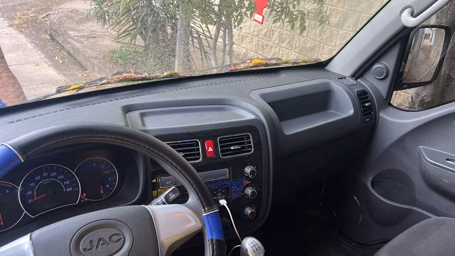 Camion JAC año 2026 de 2 toneladas - Imagen 4