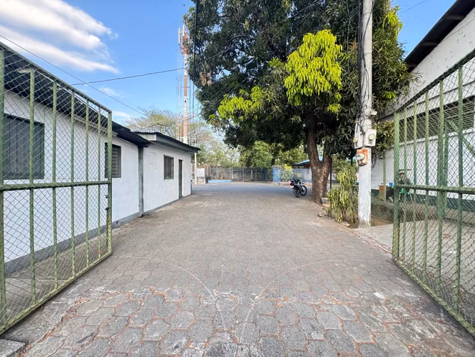 Warehouse for Rent in Montoya