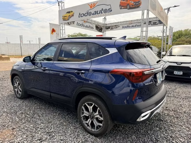 KIA SELTOS AWD AÑO 2021 - Imagen 3