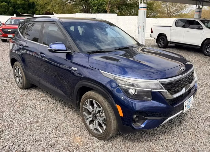 KIA SELTOS AWD AÑO 2021