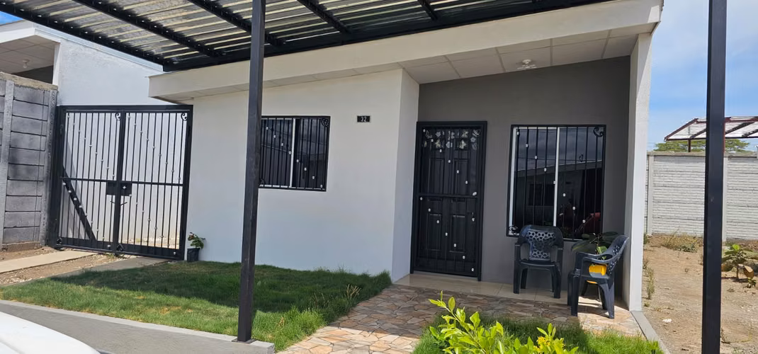 CASA EN VENTA – ALTOS DE MOTASTEPE, MANAGUA