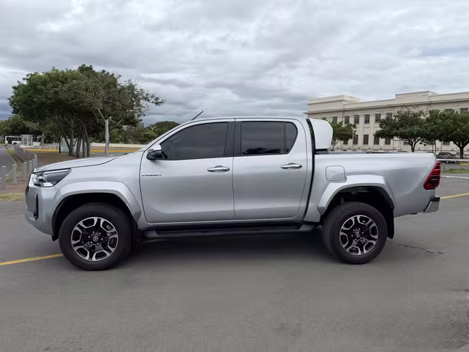 Hilux SRX LA MAS FULL