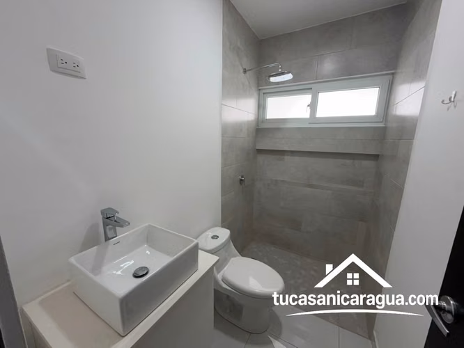 Se Renta casa Nueva en las Colinas Managua - Imagen 12