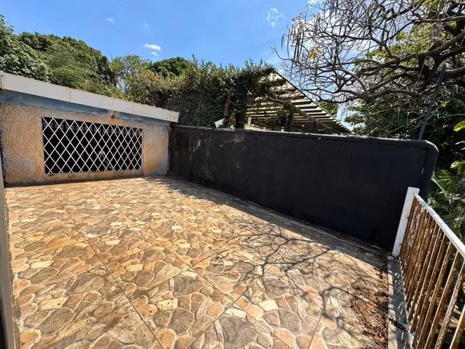 KW - Venta,  local comercial en Los Robles - Imagen 2