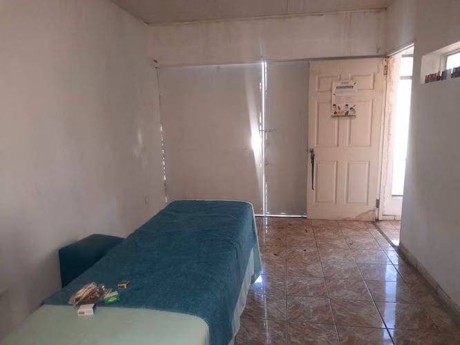 KW - Venta,  local comercial en Los Robles - Imagen 4