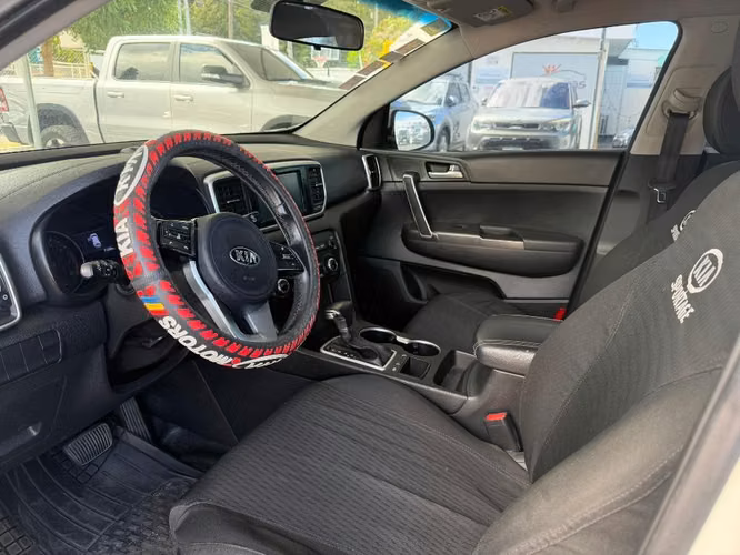 KIA SPORTAGE AÑO 2020