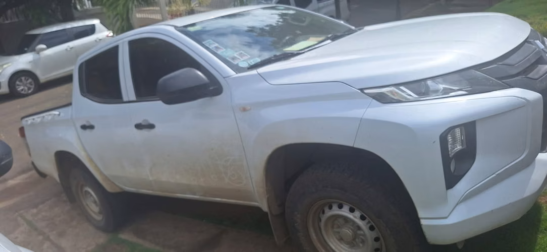 Se vende Camioneta Mitsubishi L200 - Año 2024 - Imagen 4