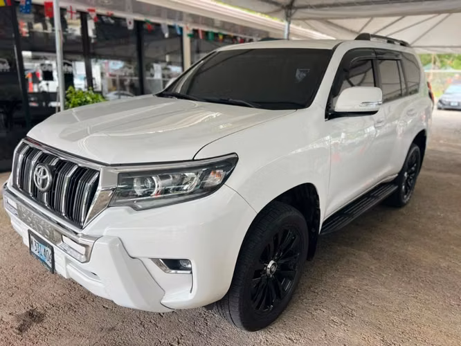 VENDO TOYOTA PRADO TXL 2021/ CON Hannah Leiva - Imagen 2