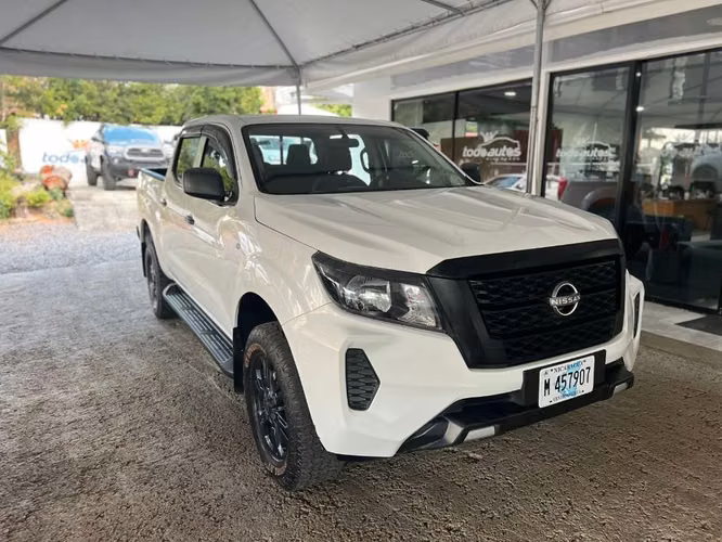 NISSAN NP300 FRONTIER AÑO 2024 - Imagen 2