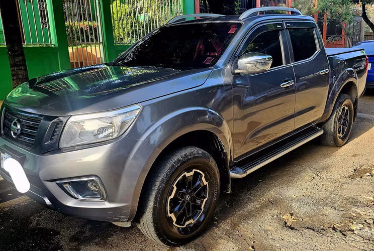 Nissan Np300 2018