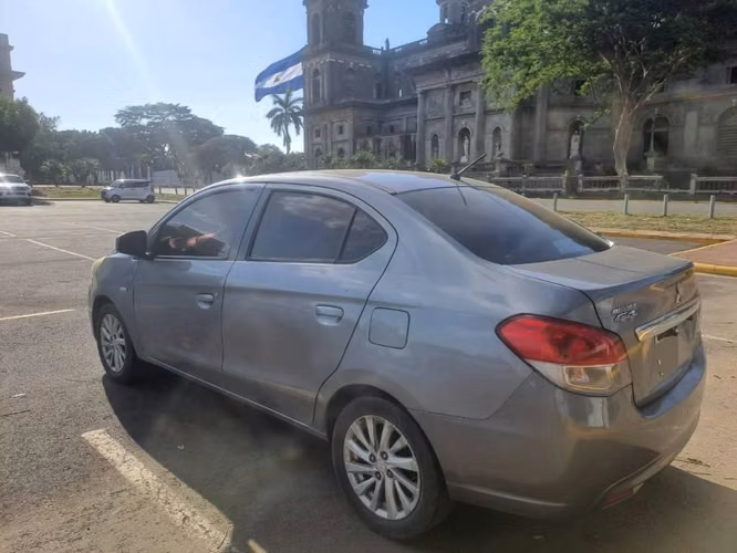 Mitsubishi Mirage 2016