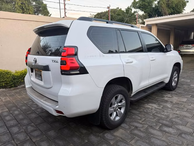 Toyota Prado 2021 - Imagen 4