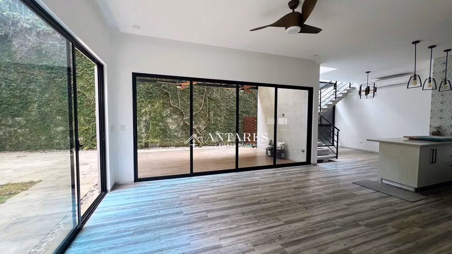 Bella Casa con línea blanca en Villa Fontana Sur - Imagen 2