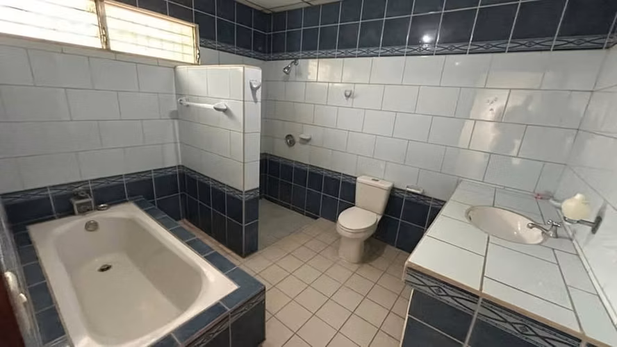 FP-vendo casa en Valle de Santa Rosa