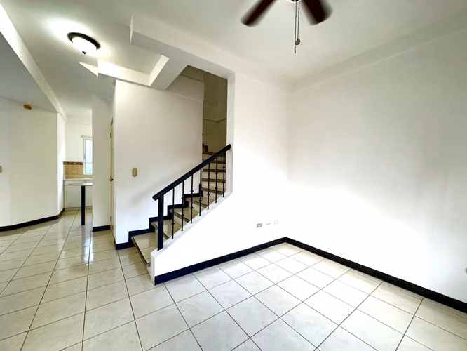 Alquiler de Apartamento en Villa Fontana - Imagen 4