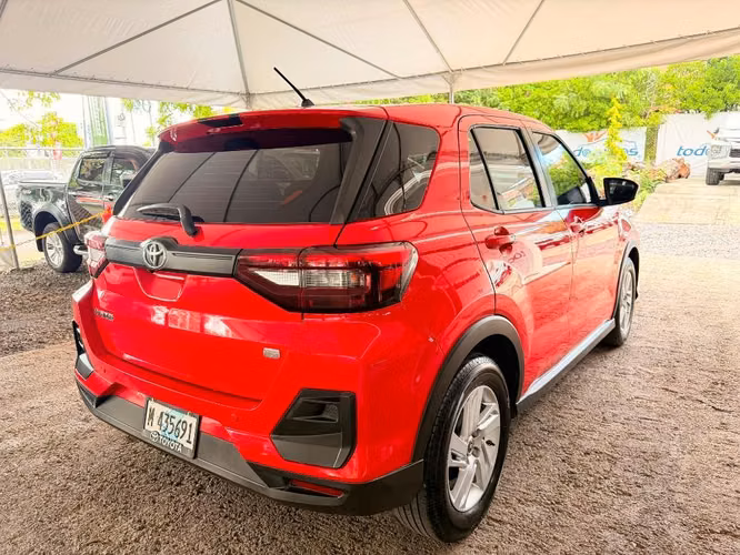 TOYOTA RAIZE AÑO 2026 - Imagen 4