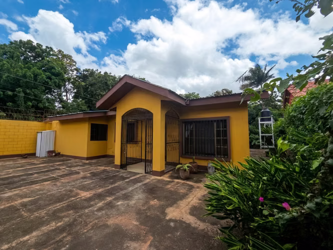 Vendo Casa en Carretera a Masaya - VZ