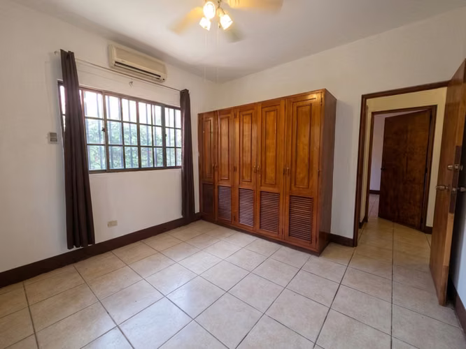 Vendo Casa en Carretera a Masaya - VZ