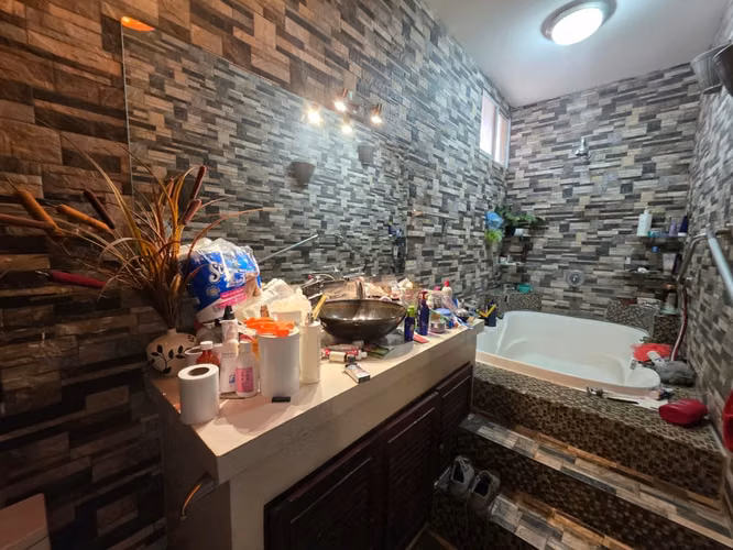 Propiedad en Venta en Carretera a Masaya | 2,433 v² de Terreno + Apartamento Independiente - Imagen 5