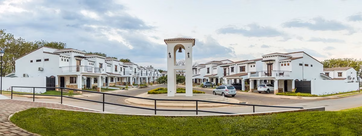 EM-Renta propiedad Estreno dos plantas, Condominio El Cortijo de la Sierra - Imagen 14