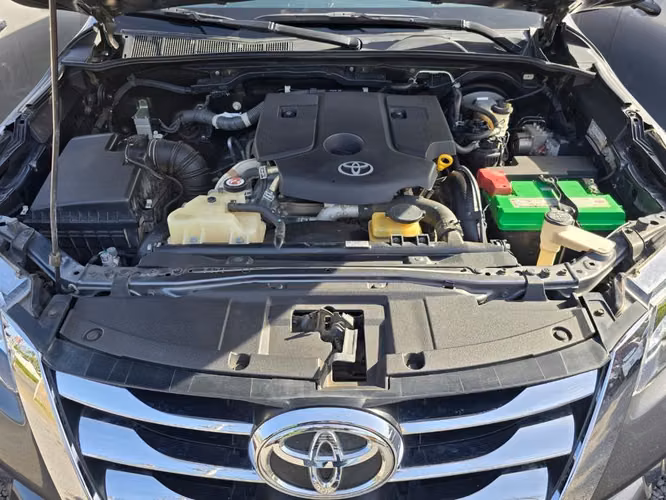 TOYOTA FORTUNER 2018 AUTOMÁTICA 4x4 - Imagen 6
