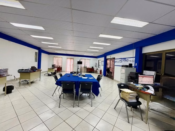 TP - SECTOR MERCADO ORIENTAL - LA TENDERI - OFIBODEGA - Imagen 2