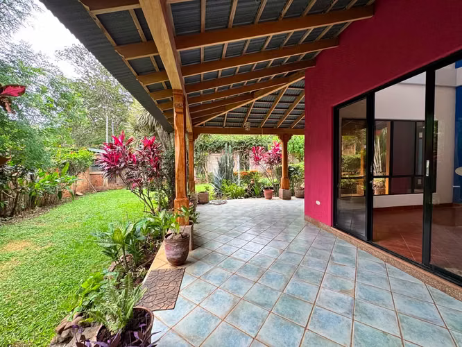 Renta de casa, carretera sur. - Imagen 3