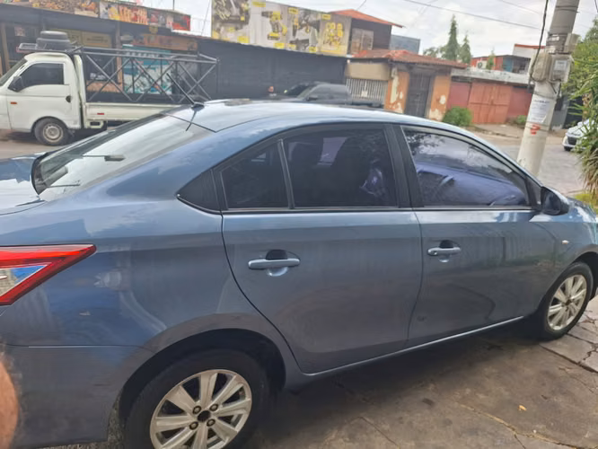 VENTA DE TOYOTA YARIS