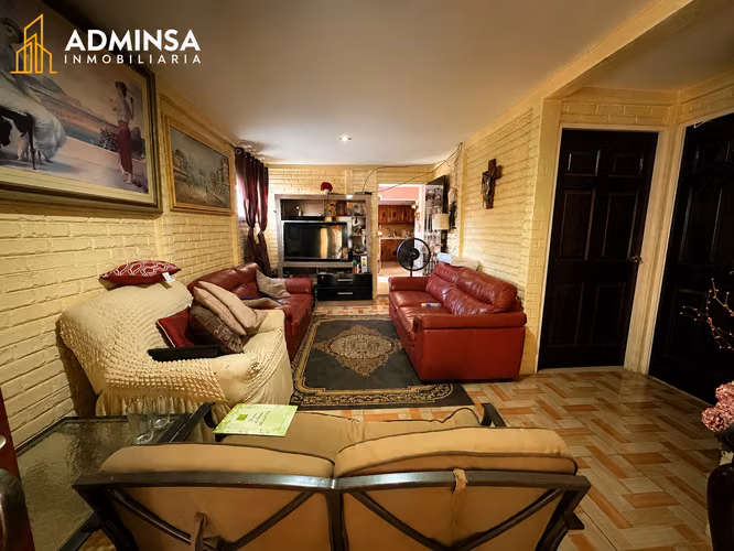 ¡CASA EN VENTA EN VISTAS DE MOMOTOMBO! - Imagen 2