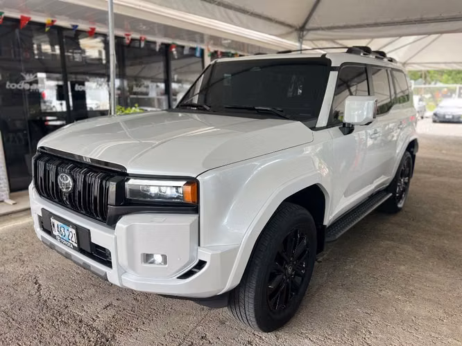 TOYOTA PRADO LUXURY 2026 - Imagen 6