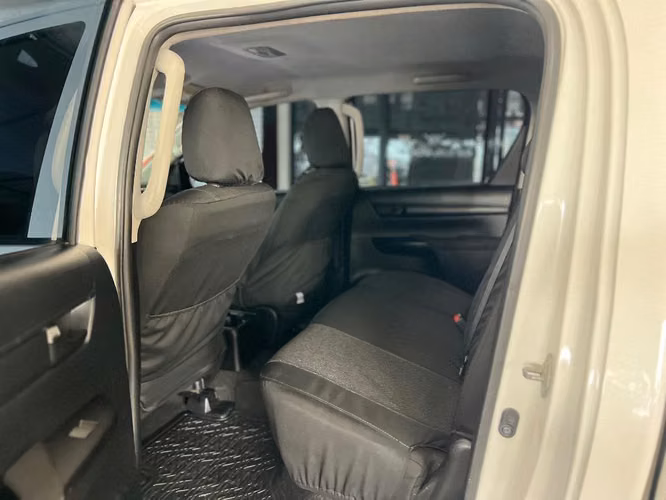 TOYOTA HILUX 2026