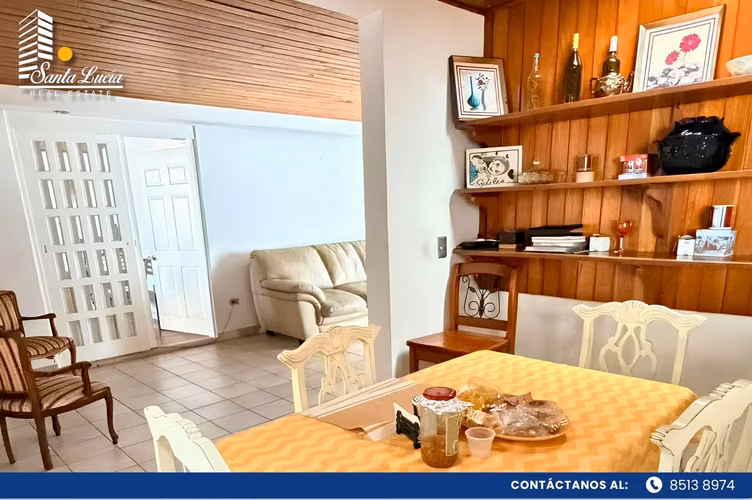 Casa en Venta en Los Robles ideal para inversión - LL - Imagen 4