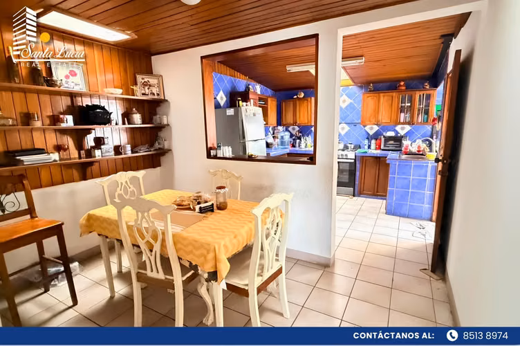 Casa en Venta en Los Robles ideal para inversión - LL - Imagen 3