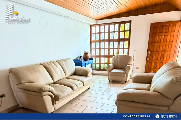 Casa en Venta en Los Robles ideal para inversión - LL - Imagen 6