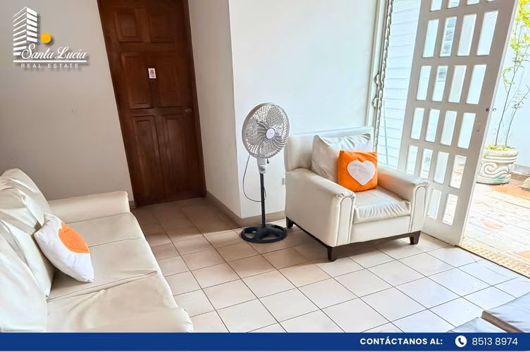 Casa en Venta en Los Robles ideal para inversión - LL - Imagen 5