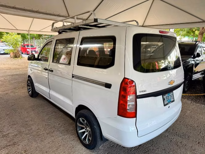 CHEVROLET N400 AÑO 2022 - Imagen 4