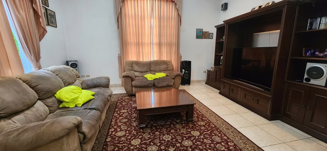 Alquiler de Casa en Santo Domingo - Imagen 2