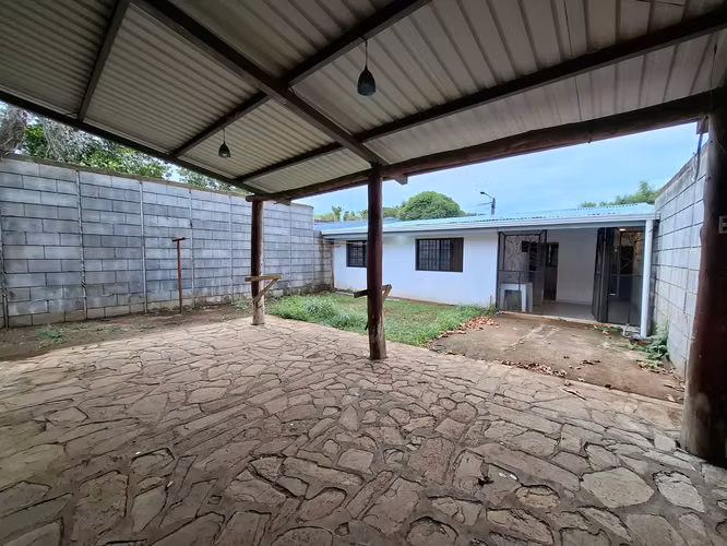 GG - Venta, casa remodelada en Carretera Masaya - Imagen 12