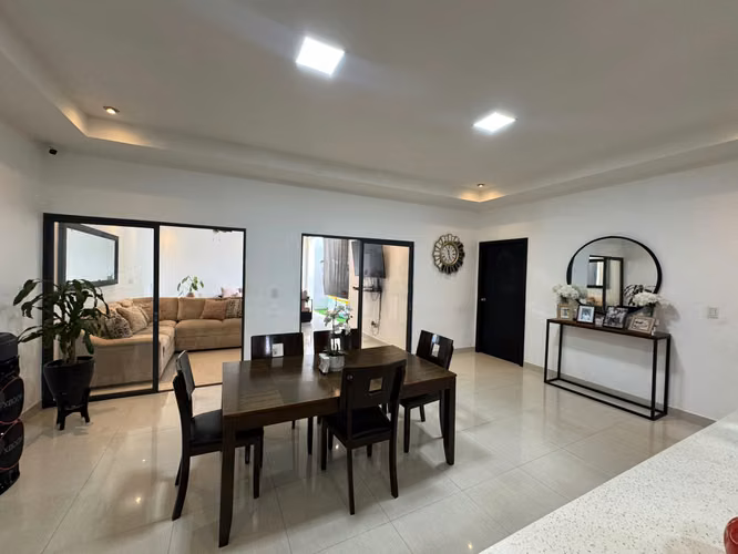 FH | Venta de casa | Condominio Bello Monte Carretera a Masaya, km 15.6 - Imagen 7