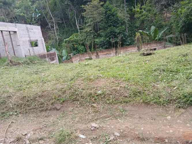 Terreno en El Pataste con construcción iniciada - Imagen 5