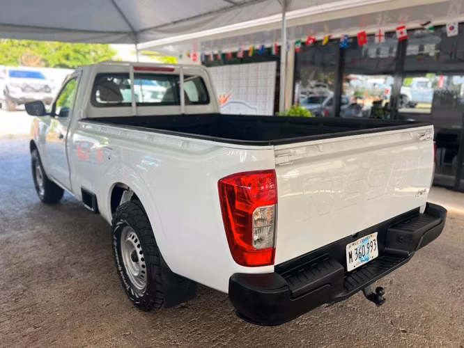 NISSAN NP300 FRONTIER AÑO 2023 - Imagen 3