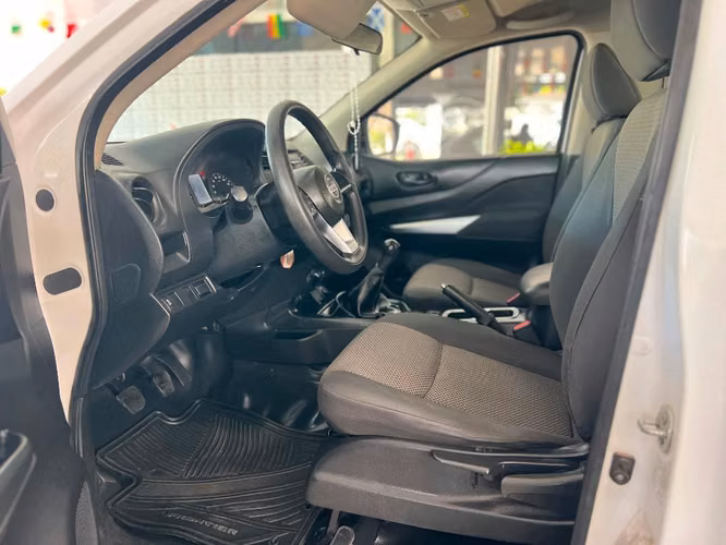 NISSAN NP300 FRONTIER AÑO 2023 - Imagen 6